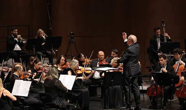 istanbul devlet senfoni orkestrasi denizbank konserleri kapsaminda rus besteci ve virtuoz shostakovich anildi