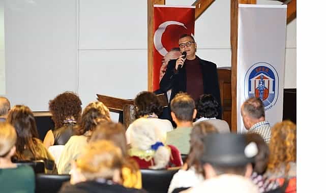 efes selcukta herakleitos ve ioanna kucuradi felsefe gunleri basladi