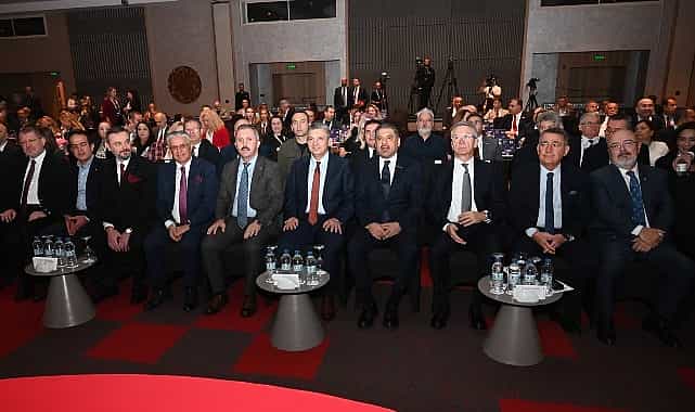 turkonfed 26 is dunyasi zirvesi basladi