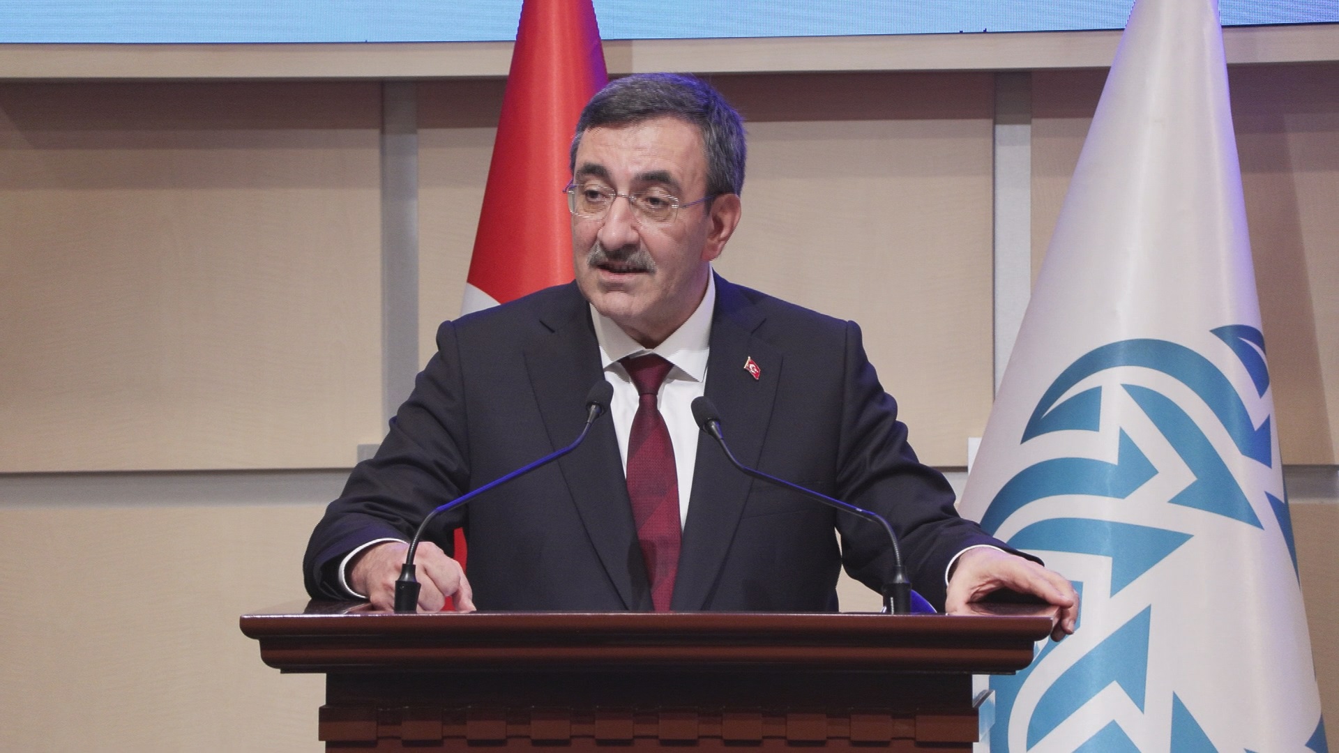 ISTANBUL CEVDET YILMAZ 2027DE ENFLAS 1105389 328140