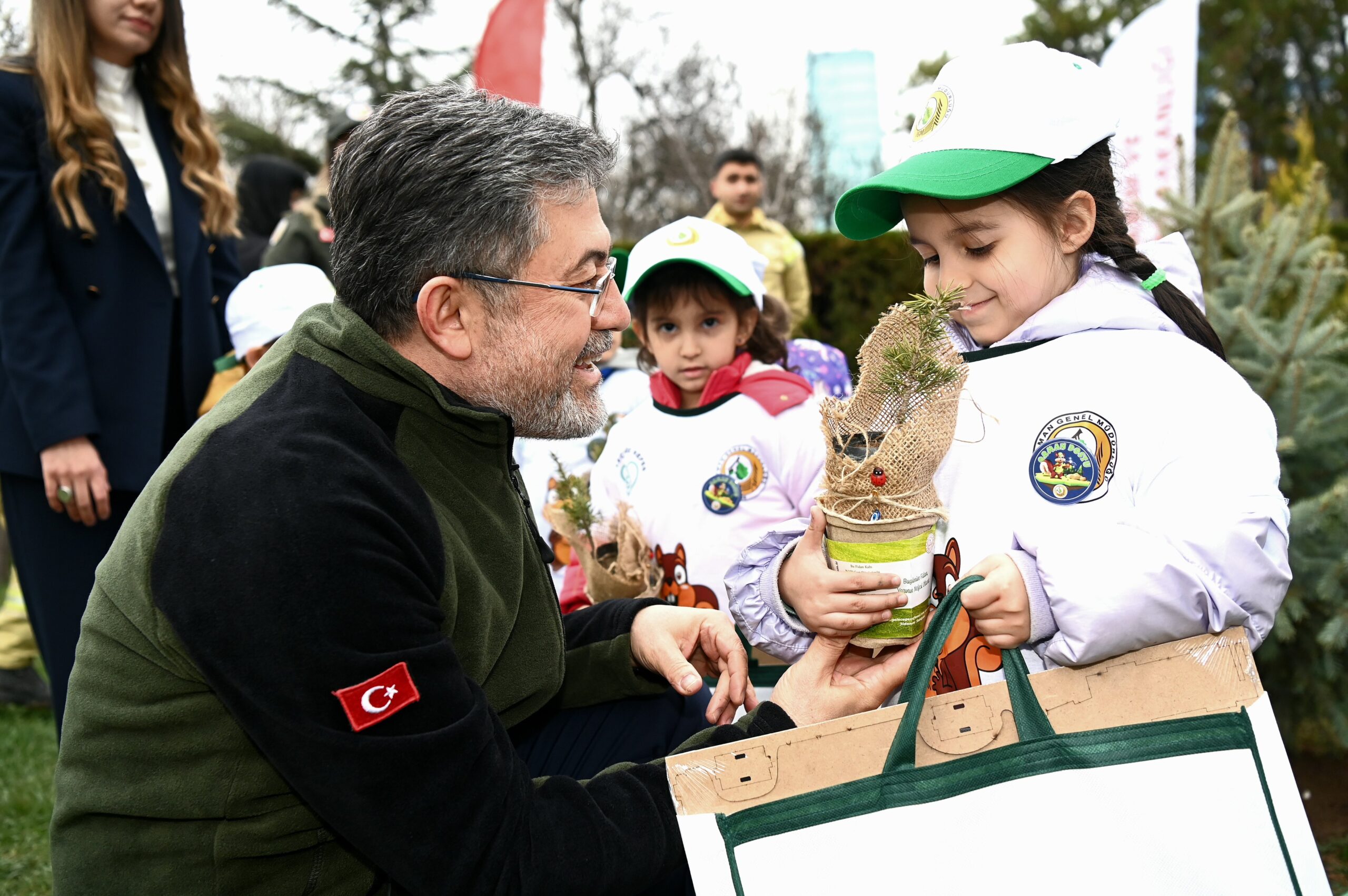 HEVFyZ7bYAgxkcY scaled