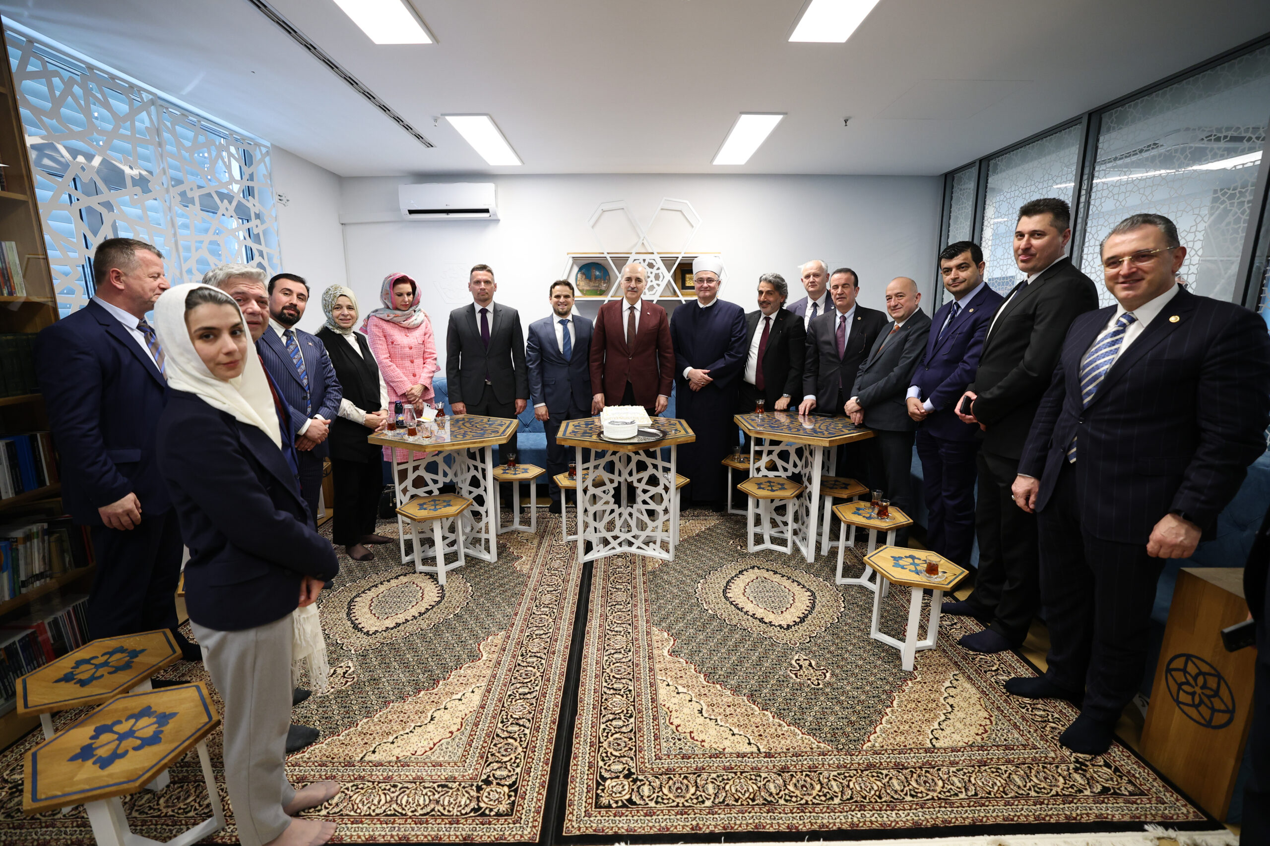 TBMM BASKANI KURTULMUS SISAK RECEP TAYY 1227465 365086 scaled