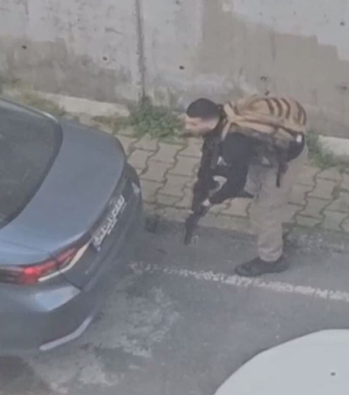 ISRAIL KONSOLOSLUGUNUN DA BULUNDUGU BIN 1250011 371906