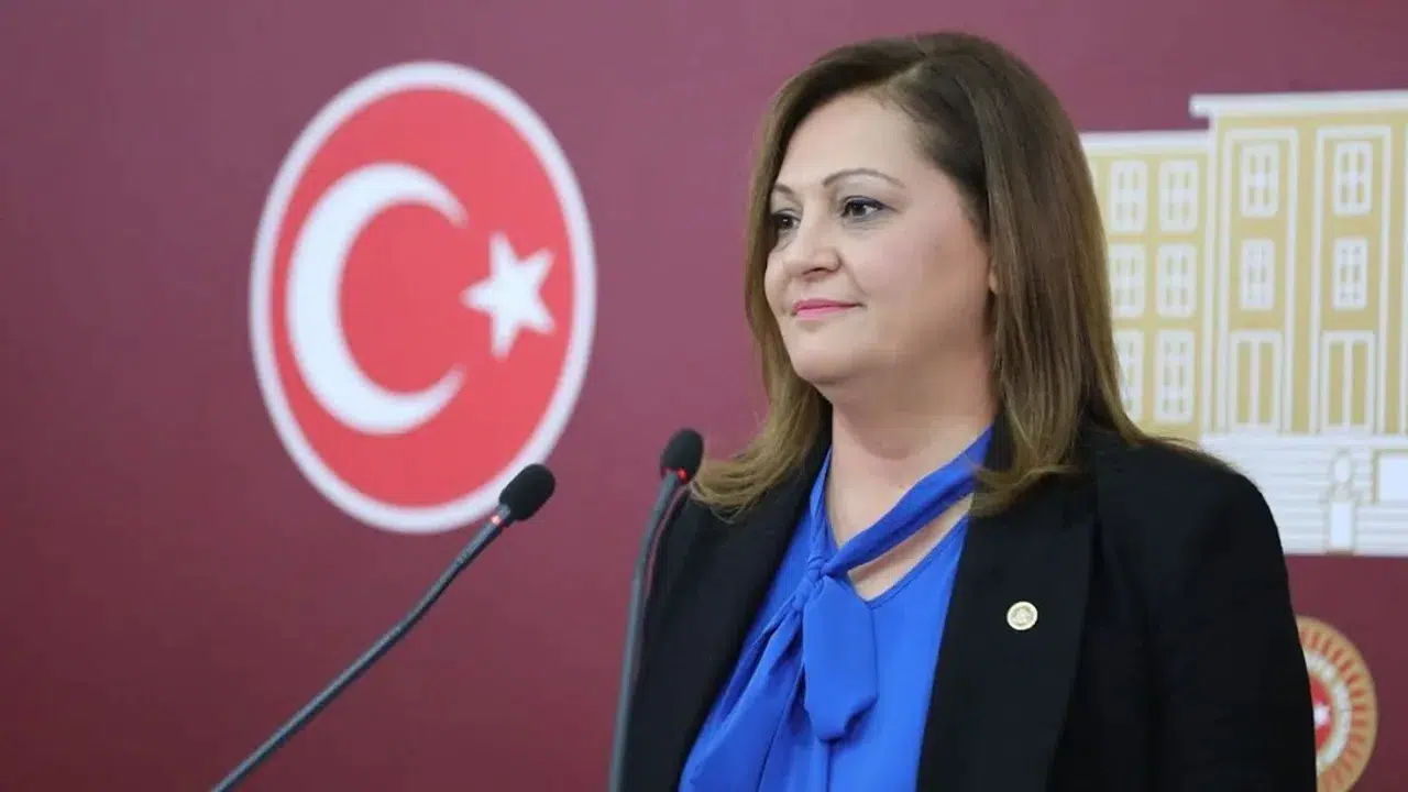 2695 burcu koksal kimdir nereli ve kac yasinda.webp