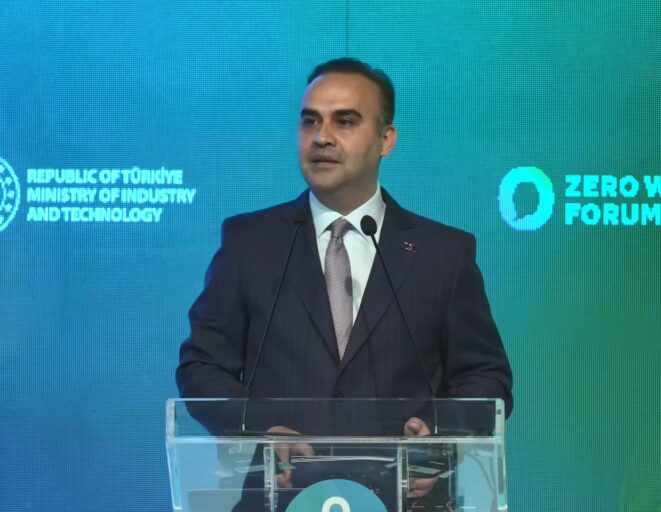 BAKAN KACIR 2030A KADAR 5 MILYAR AVRON 1346850 399864