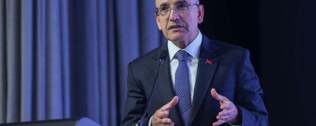 BAKAN SIMSEK TURKIYEYE GELIN VE YATIRI 1345081 399477 1 scaled